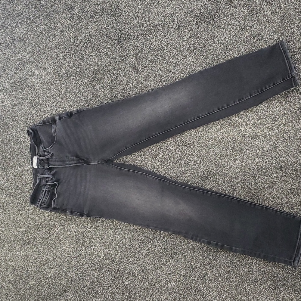 Good American high Rise Stretch Denim. Size 27/4